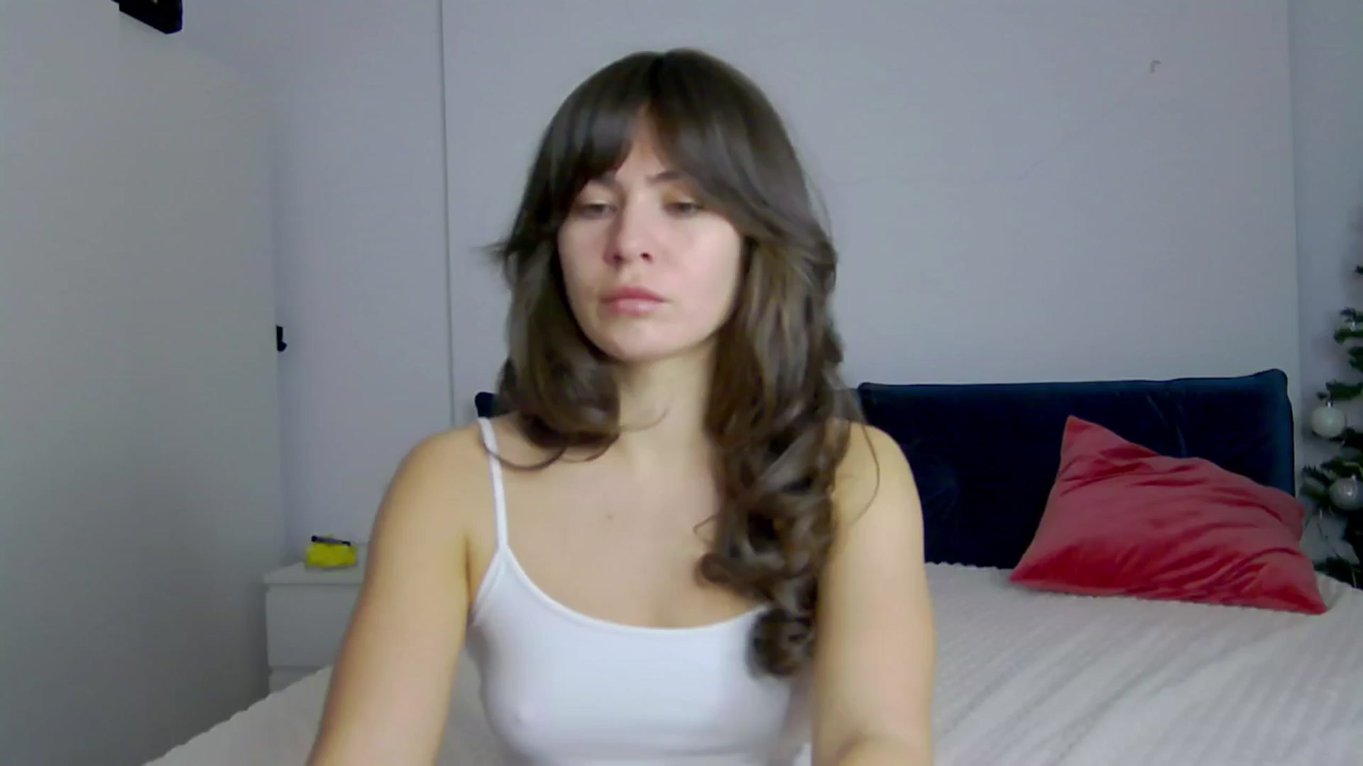 Gallery image thumbnail from NaiaaBee's myfreecams stream on, 12/31/2024, 07:01 image 10 of 20