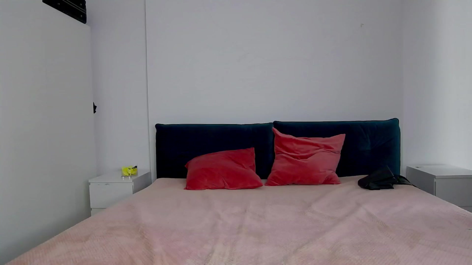 Gallery image thumbnail from NaiaaBee's myfreecams stream on, 01/13/2025, 15:13 image 9 of 20