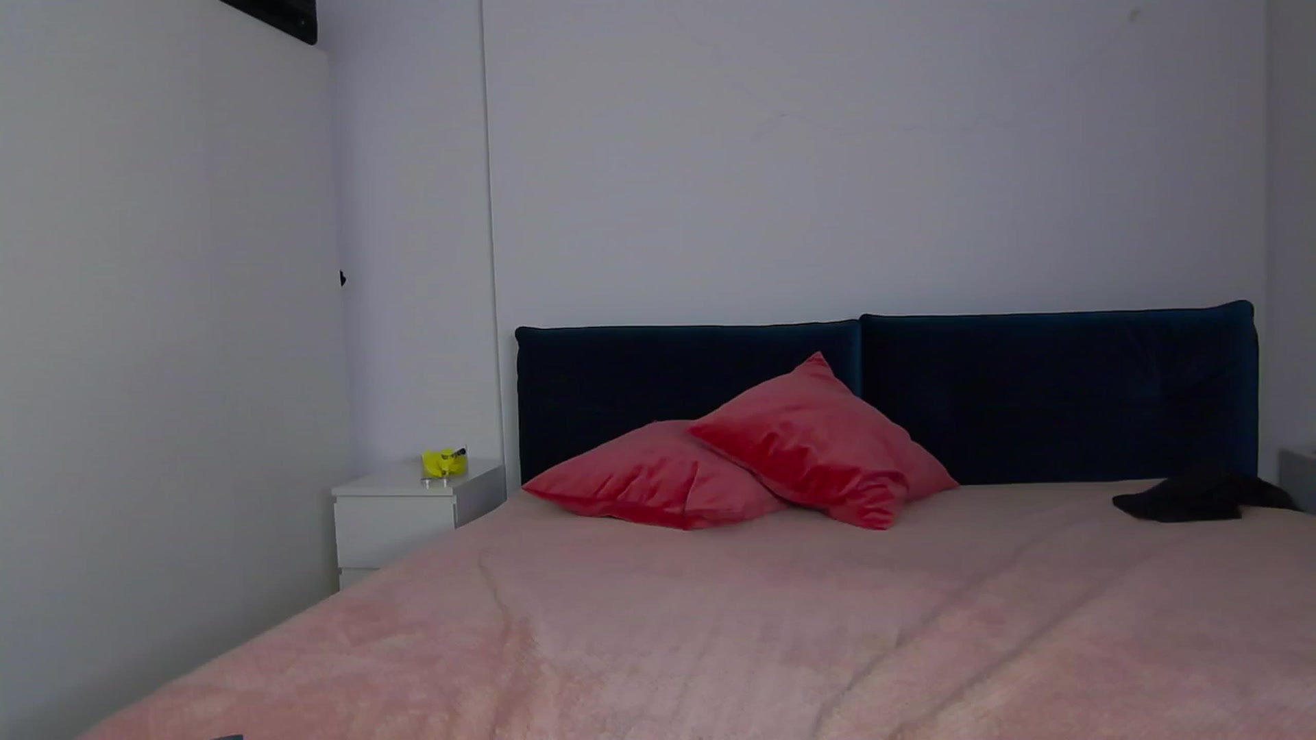 Gallery image thumbnail from NaiaaBee's myfreecams stream on, 01/16/2025, 18:08 image 7 of 20