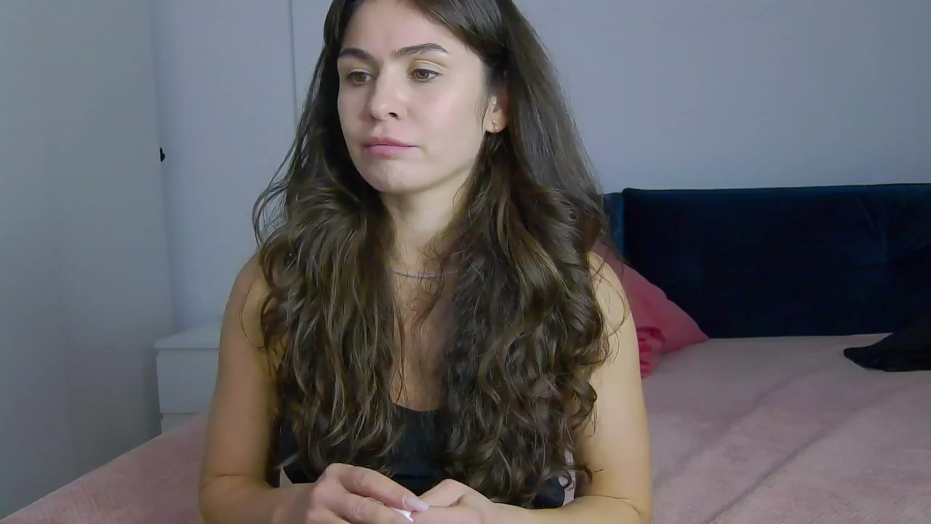 Gallery image thumbnail from NaiaaBee's myfreecams stream on, 01/16/2025, 18:08 image 17 of 20