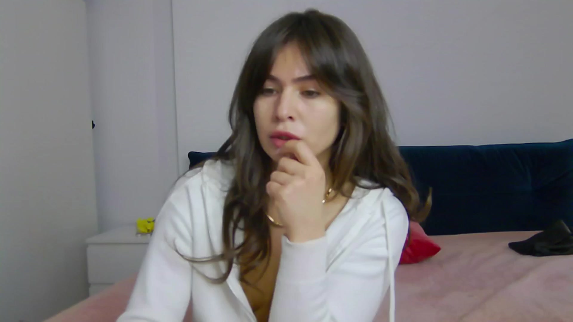 Gallery image thumbnail from NaiaaBee's myfreecams stream on, 01/18/2025, 08:25 image 9 of 20