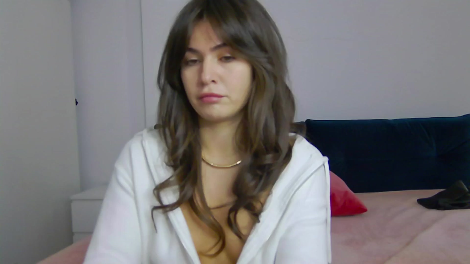 Gallery image thumbnail from NaiaaBee's myfreecams stream on, 01/18/2025, 08:25 image 11 of 20