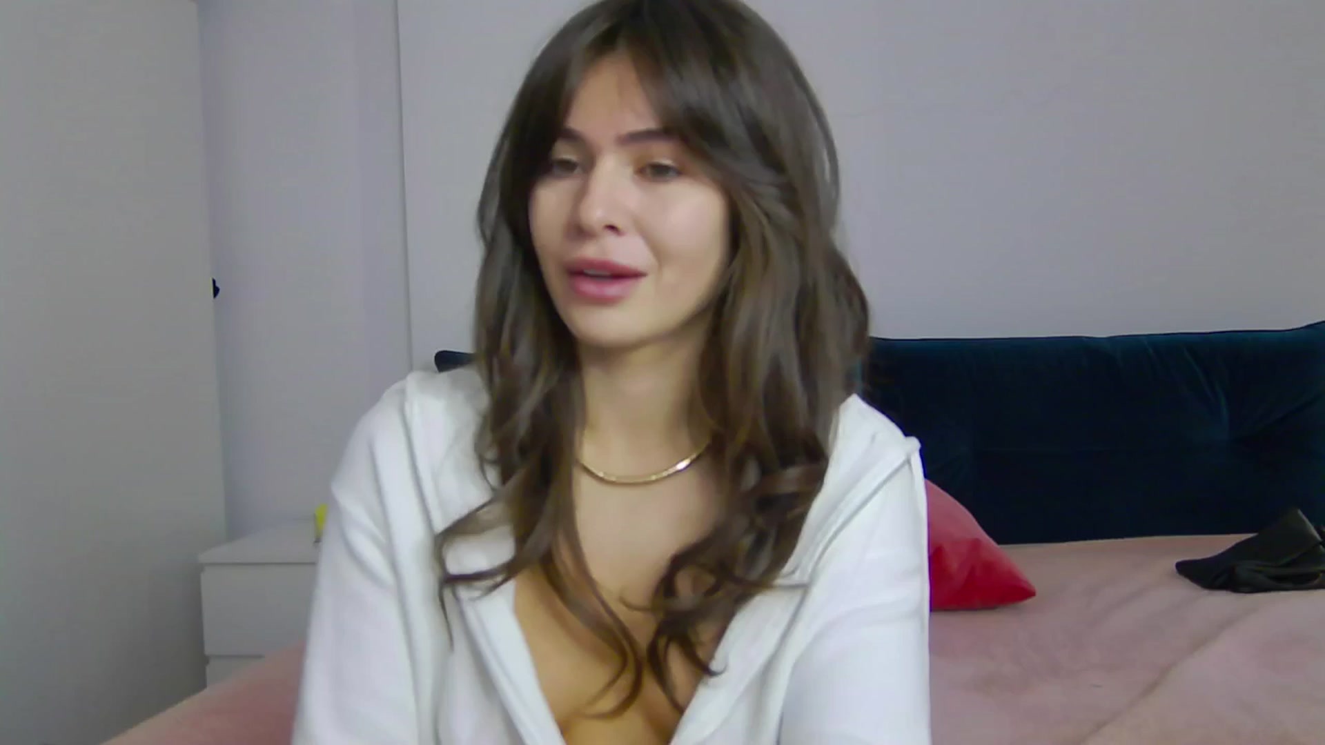 Gallery image thumbnail from NaiaaBee's myfreecams stream on, 01/18/2025, 08:25 image 12 of 20