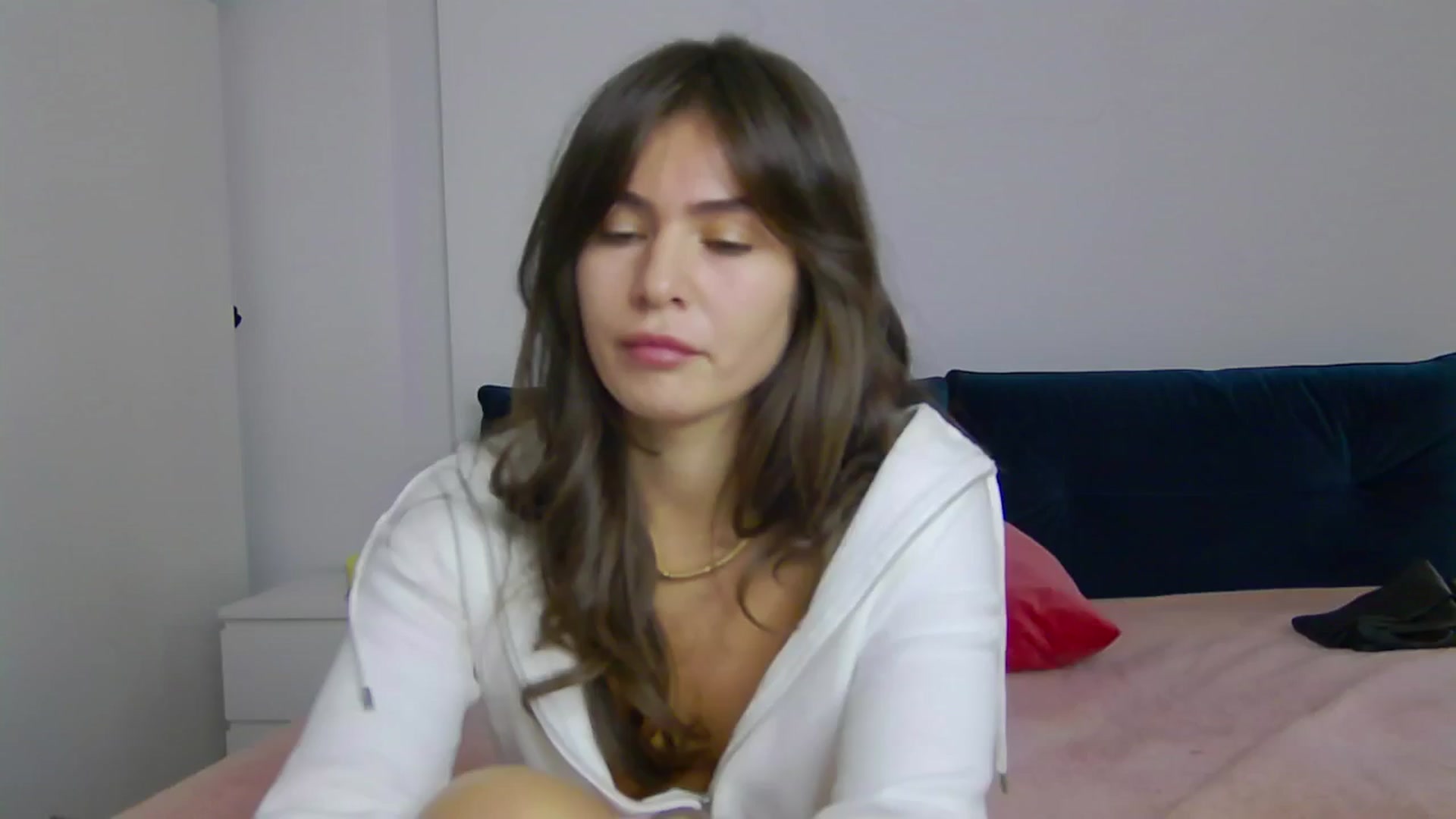 Gallery image thumbnail from NaiaaBee's myfreecams stream on, 01/18/2025, 08:25 image 4 of 20