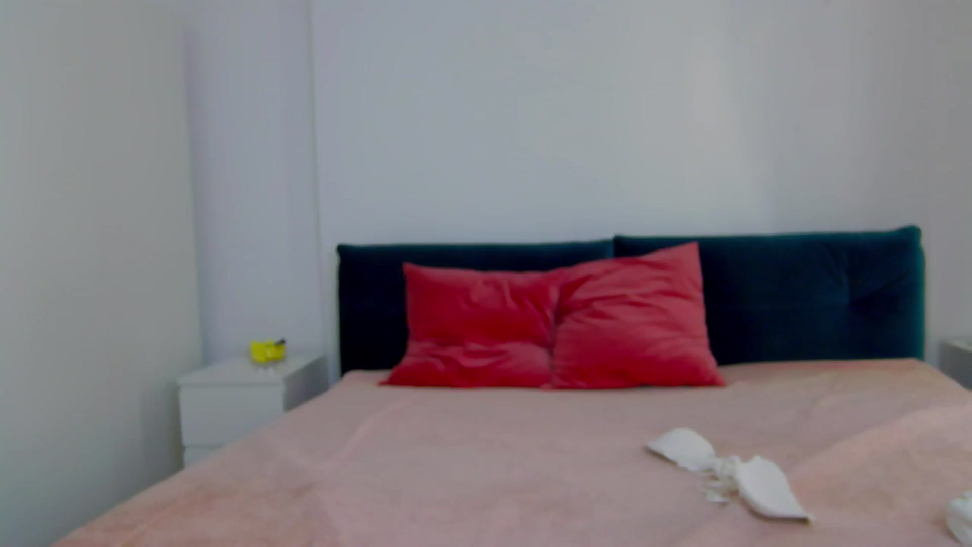 Gallery image thumbnail from NaiaaBee's myfreecams stream on, 01/24/2025, 14:58 image 6 of 20