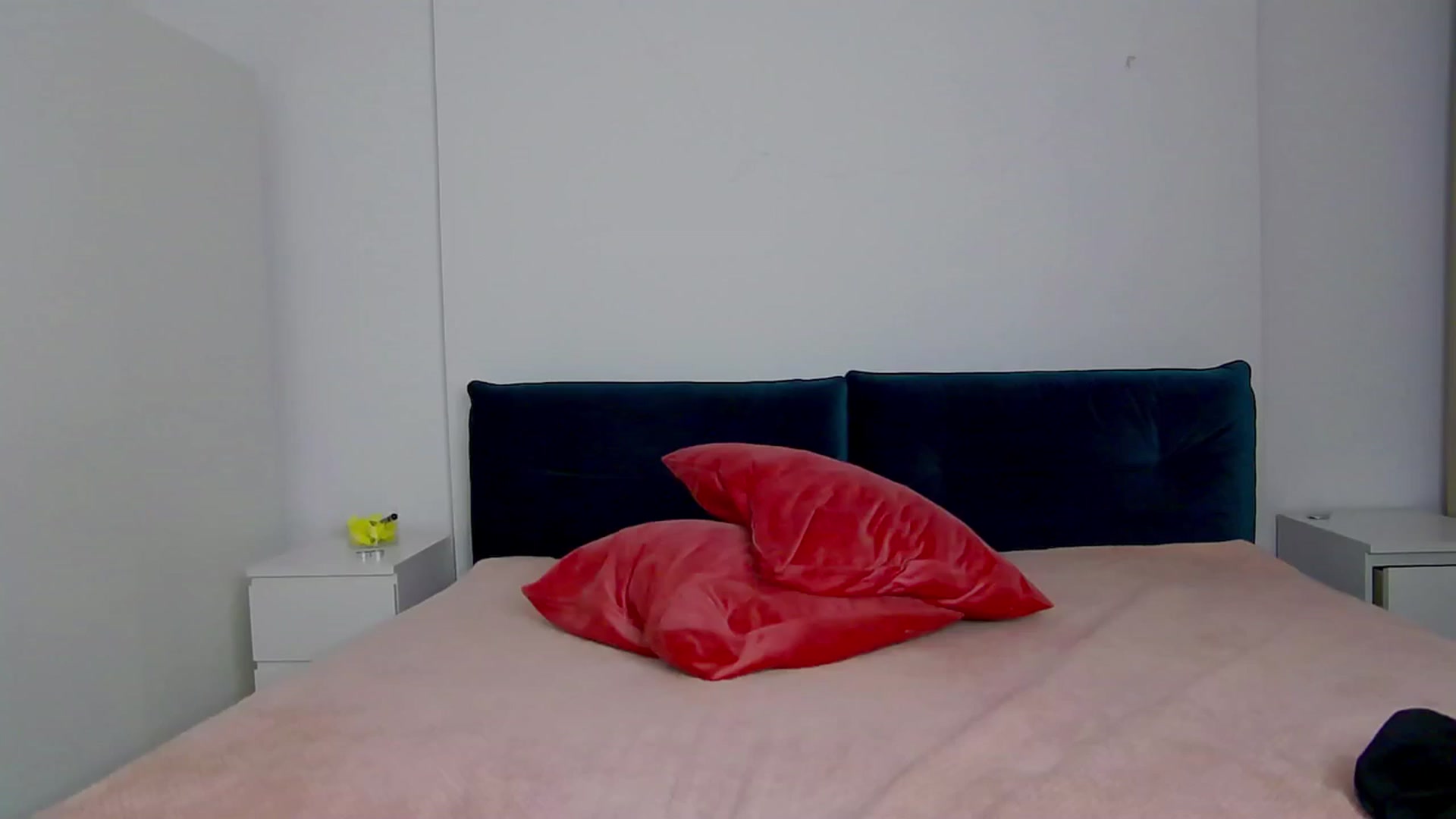 Gallery image thumbnail from NaiaaBee's myfreecams stream on, 01/27/2025, 18:16 image 11 of 20
