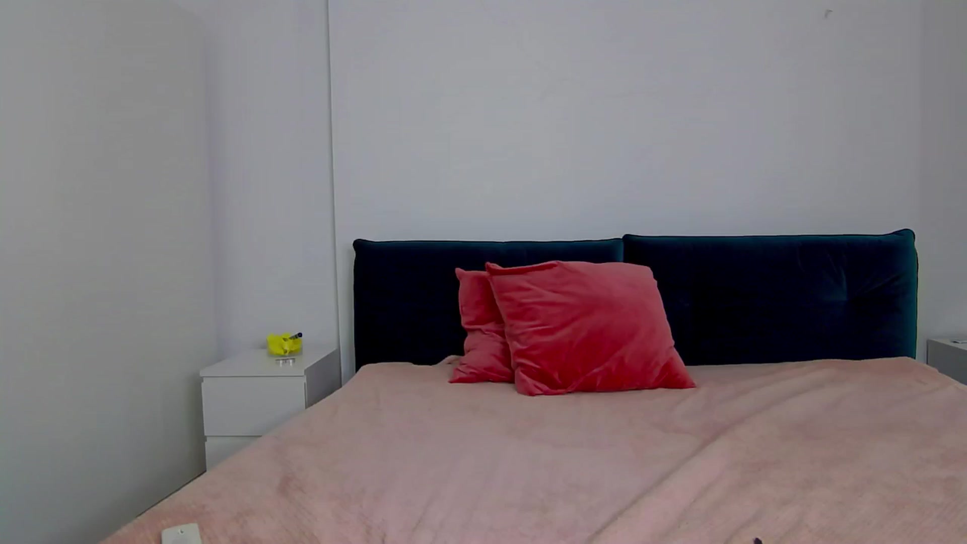 Gallery image thumbnail from NaiaaBee's myfreecams stream on, 01/29/2025, 08:01 image 18 of 20