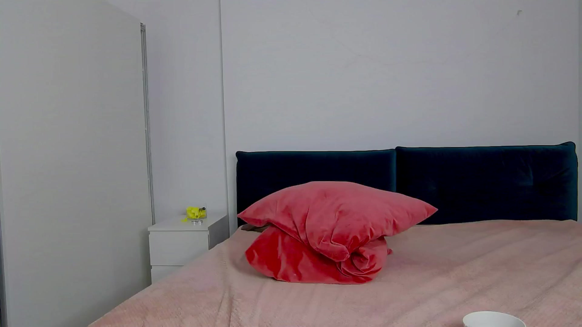 Gallery image thumbnail from NaiaaBee's myfreecams stream on, 02/02/2025, 09:04 image 12 of 20