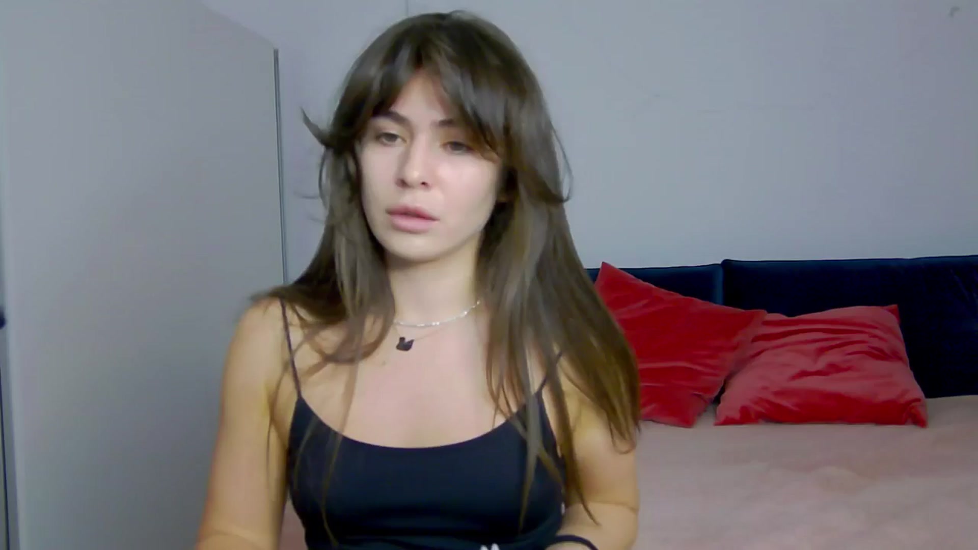 Gallery image thumbnail from NaiaaBee's myfreecams stream on, 02/03/2025, 17:17 image 17 of 20