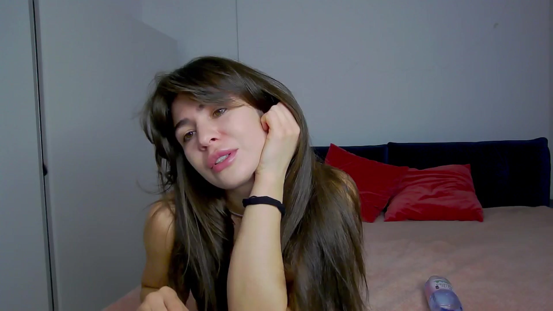 Gallery image thumbnail from NaiaaBee's myfreecams stream on, 02/03/2025, 17:17 image 8 of 20