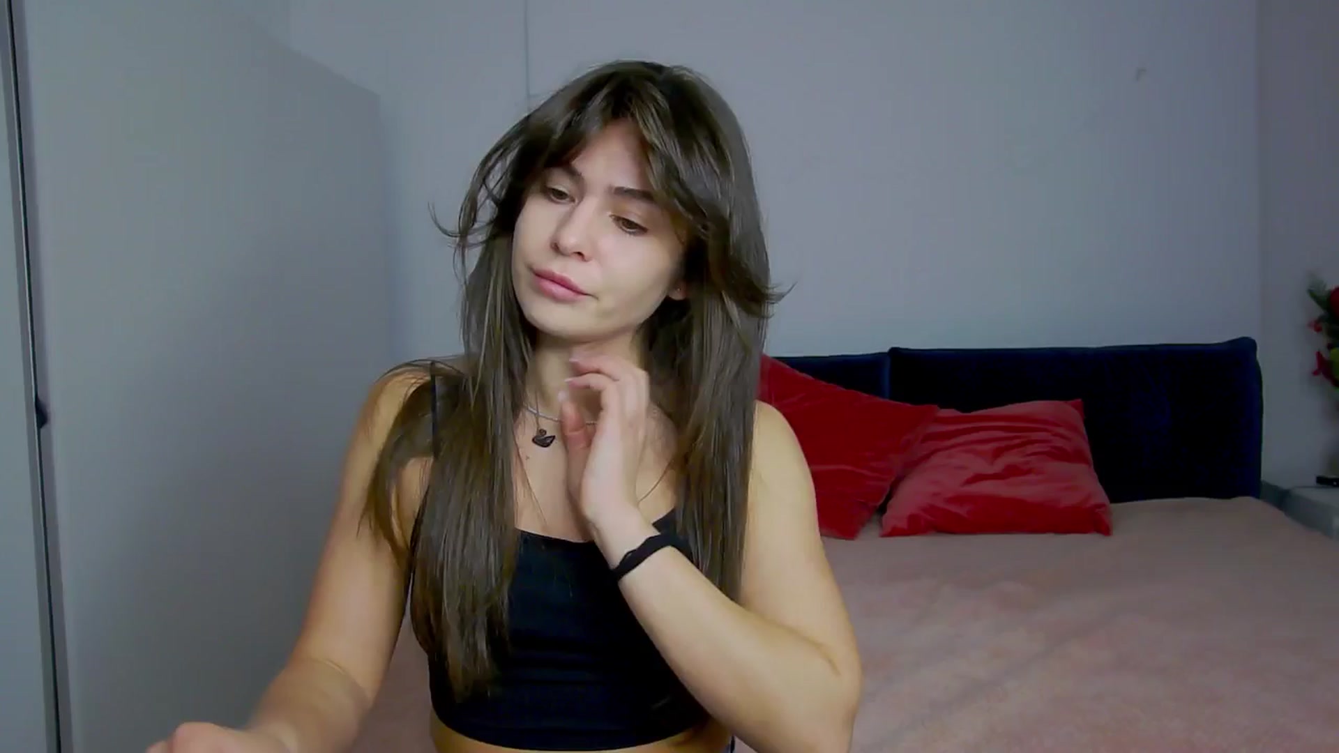Gallery image thumbnail from NaiaaBee's myfreecams stream on, 02/03/2025, 17:17 image 6 of 20