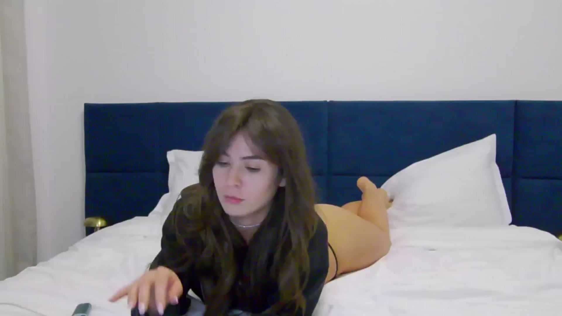 Gallery image thumbnail from NaiaaBee's myfreecams stream on, 02/06/2025, 18:52 image 11 of 20