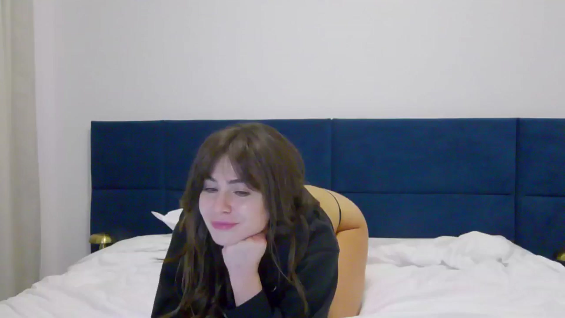 Gallery image thumbnail from NaiaaBee's myfreecams stream on, 02/06/2025, 21:05 image 11 of 20