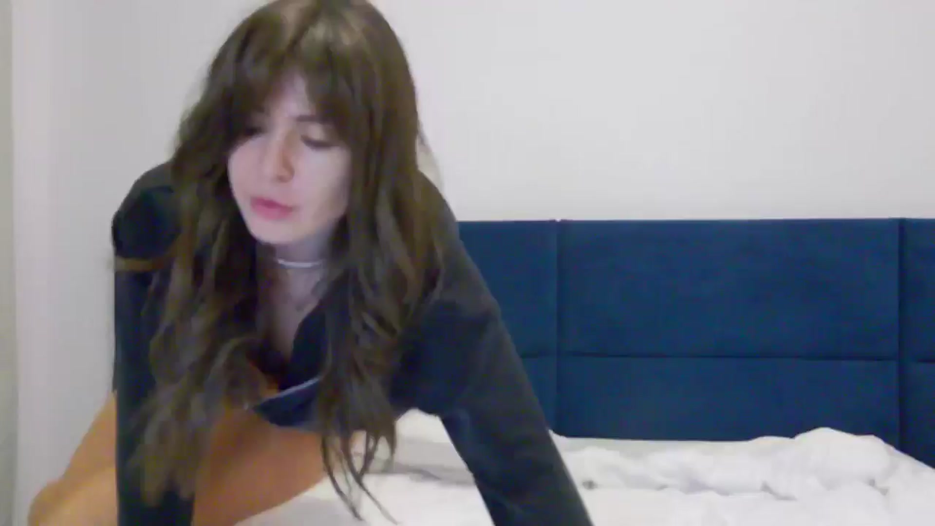 Gallery image thumbnail from NaiaaBee's myfreecams stream on, 02/06/2025, 21:05 image 8 of 20