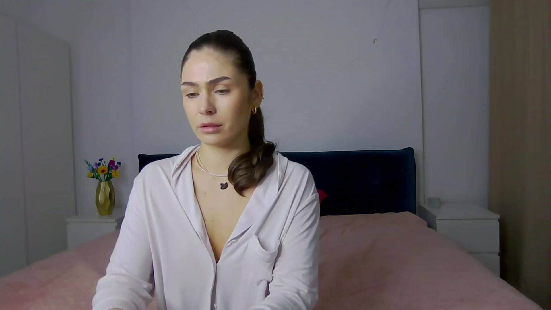 Gallery image thumbnail from NaiaaBee's myfreecams stream on, 02/14/2025, 22:29 image 11 of 20