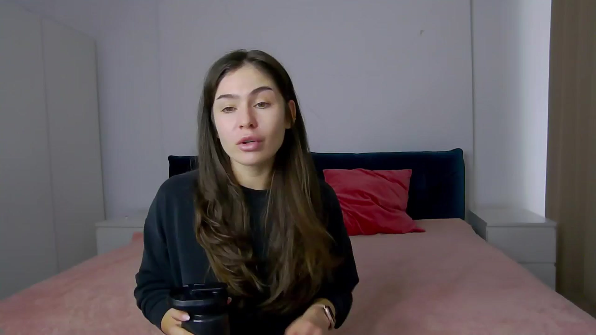 Gallery image thumbnail from NaiaaBee's myfreecams stream on, 02/18/2025, 14:25 image 12 of 20