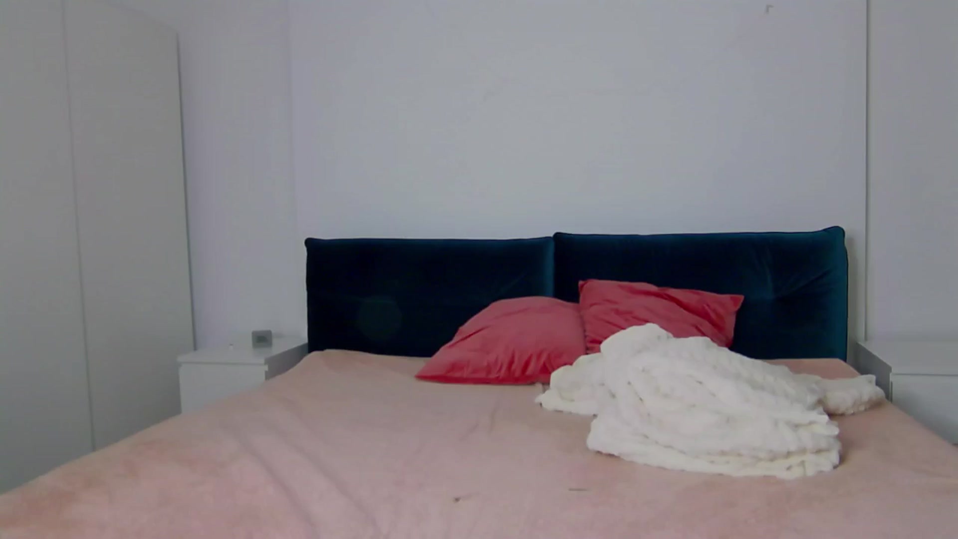 Gallery image thumbnail from NaiaaBee's myfreecams stream on, 02/21/2025, 14:26 image 15 of 20