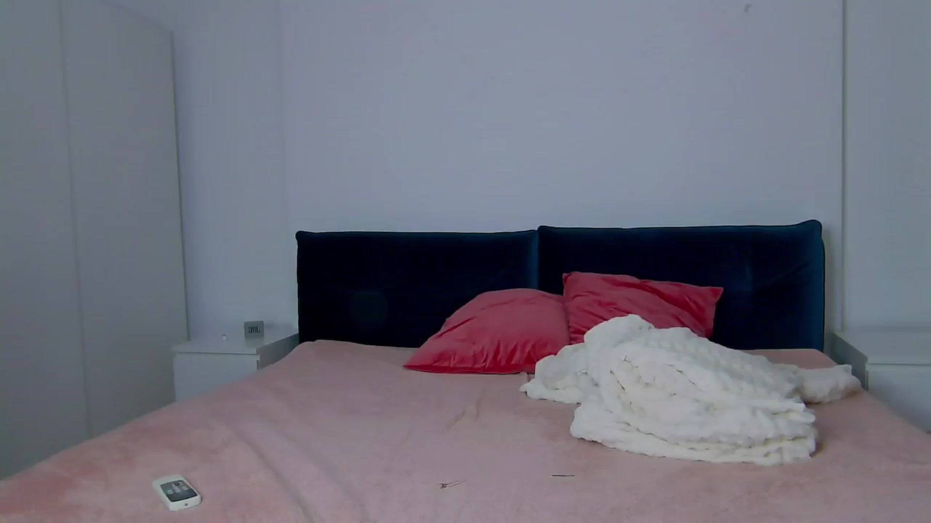 Gallery image thumbnail from NaiaaBee's myfreecams stream on, 02/21/2025, 14:26 image 7 of 20