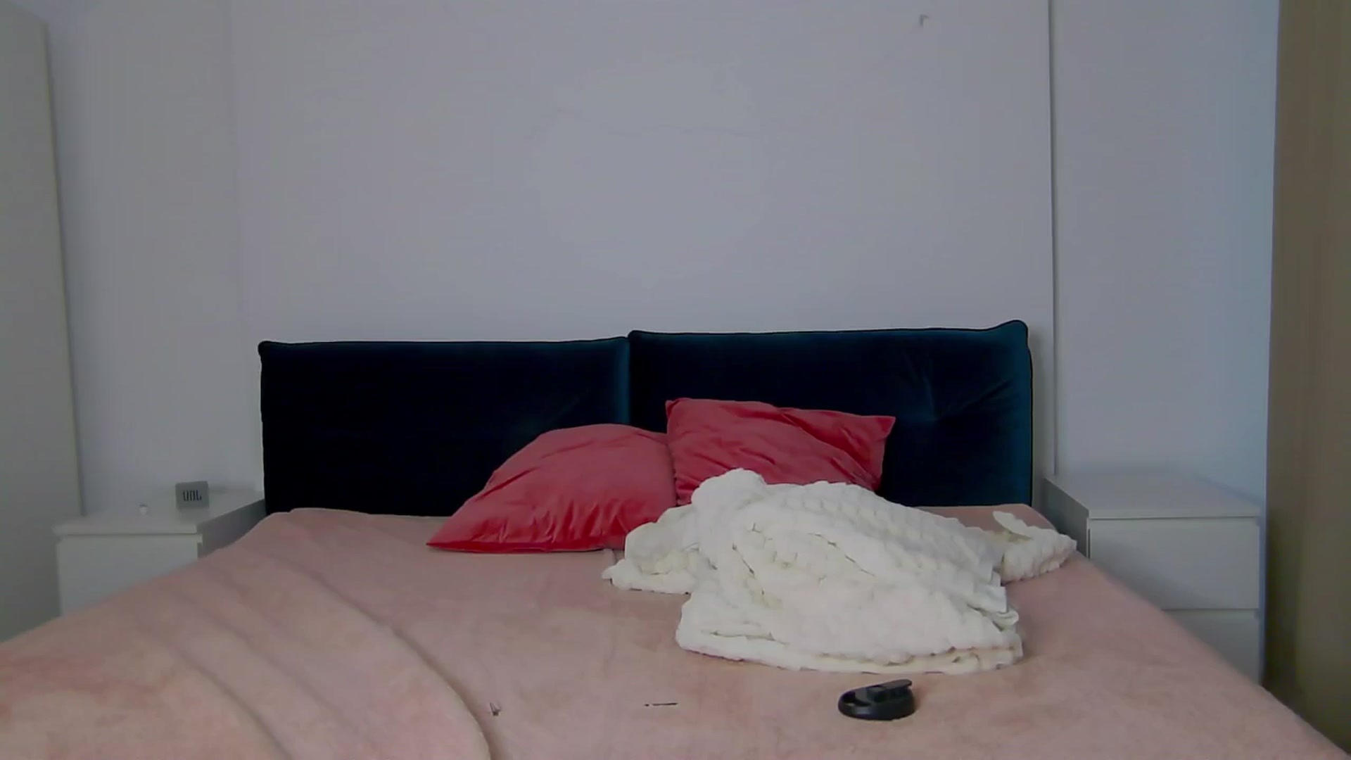 Gallery image thumbnail from NaiaaBee's myfreecams stream on, 02/21/2025, 16:02 image 14 of 20