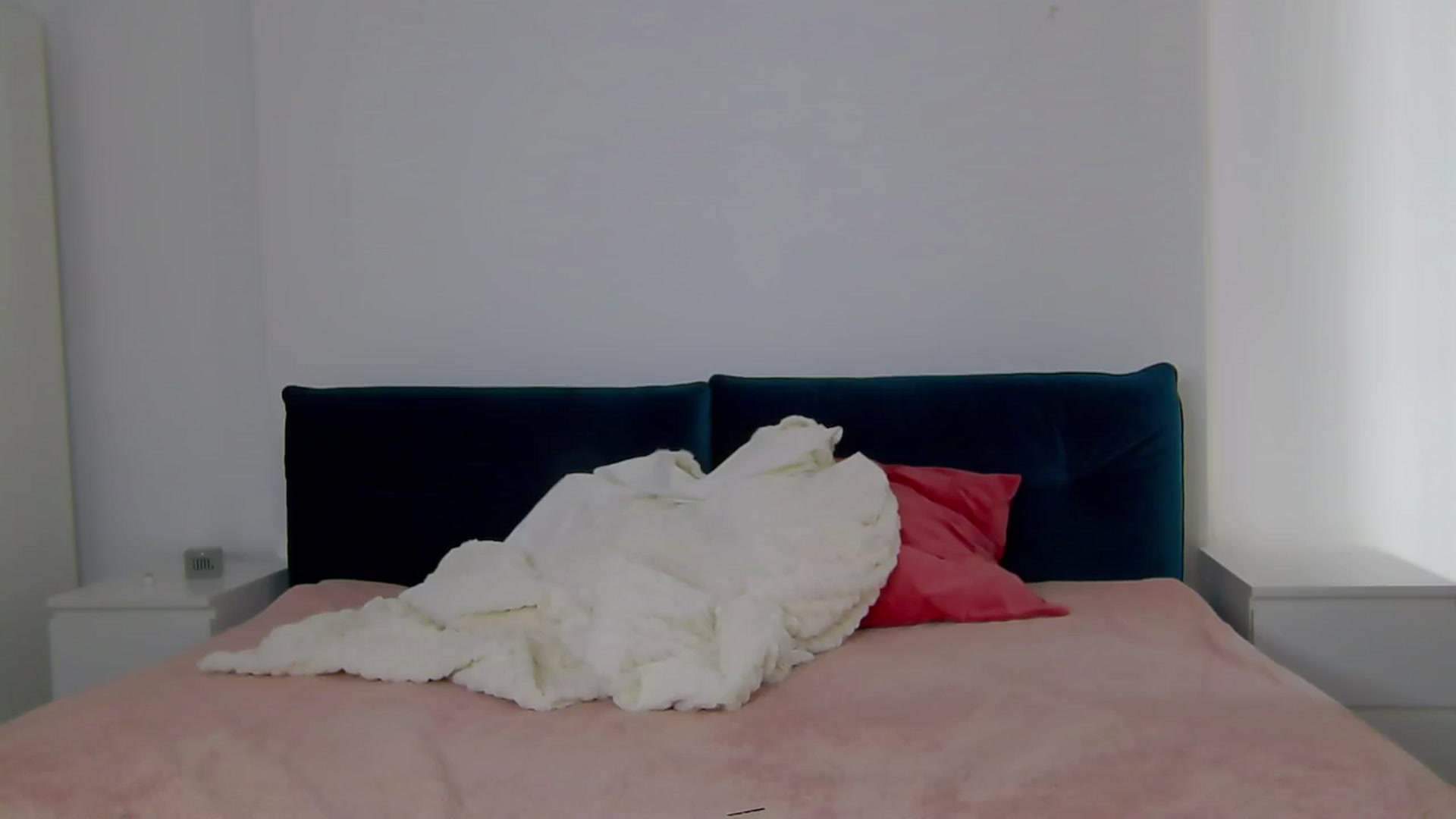 Gallery image thumbnail from NaiaaBee's myfreecams stream on, 02/22/2025, 07:13 image 16 of 20