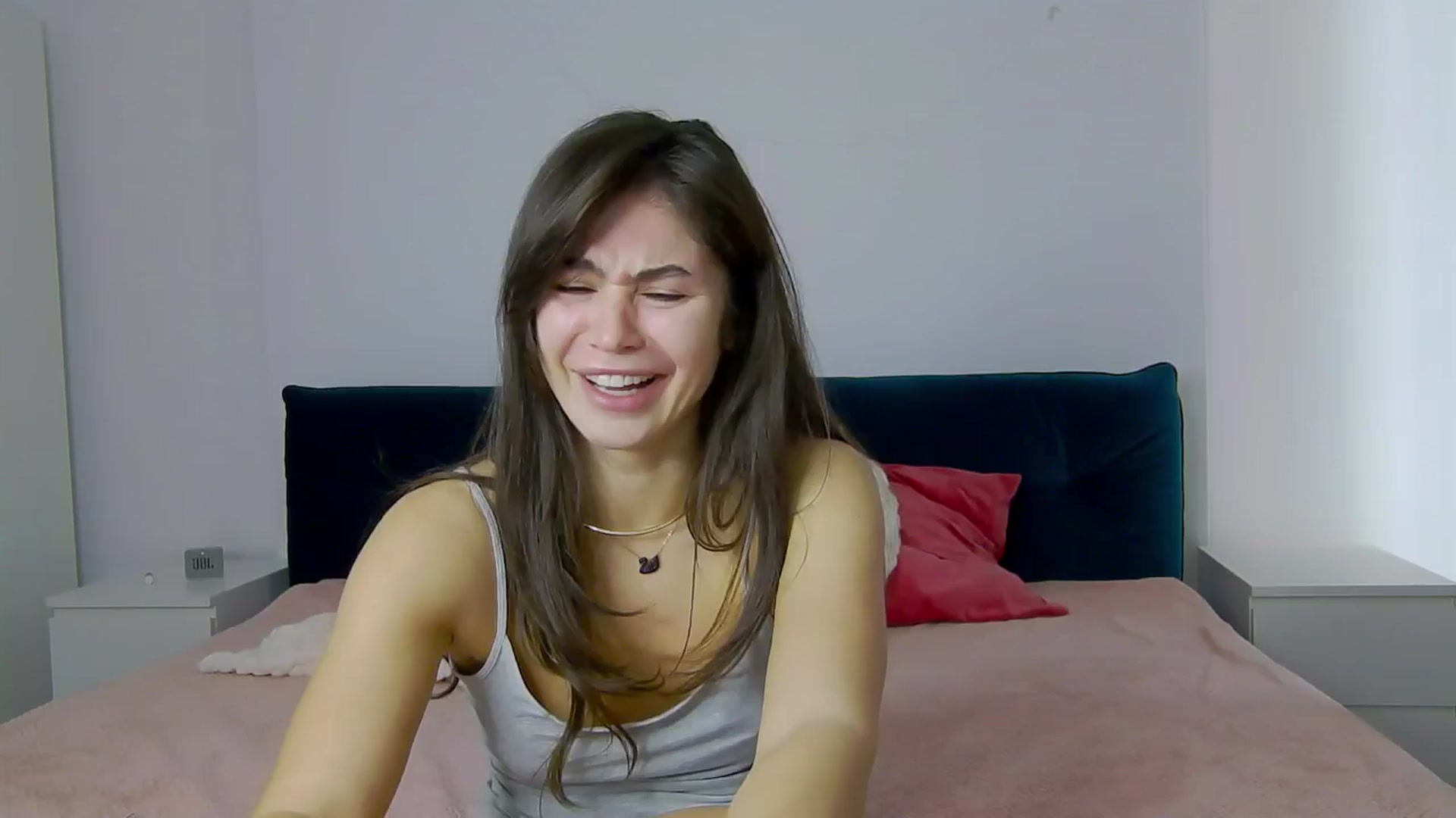 Gallery image thumbnail from NaiaaBee's myfreecams stream on, 02/22/2025, 07:13 image 6 of 20