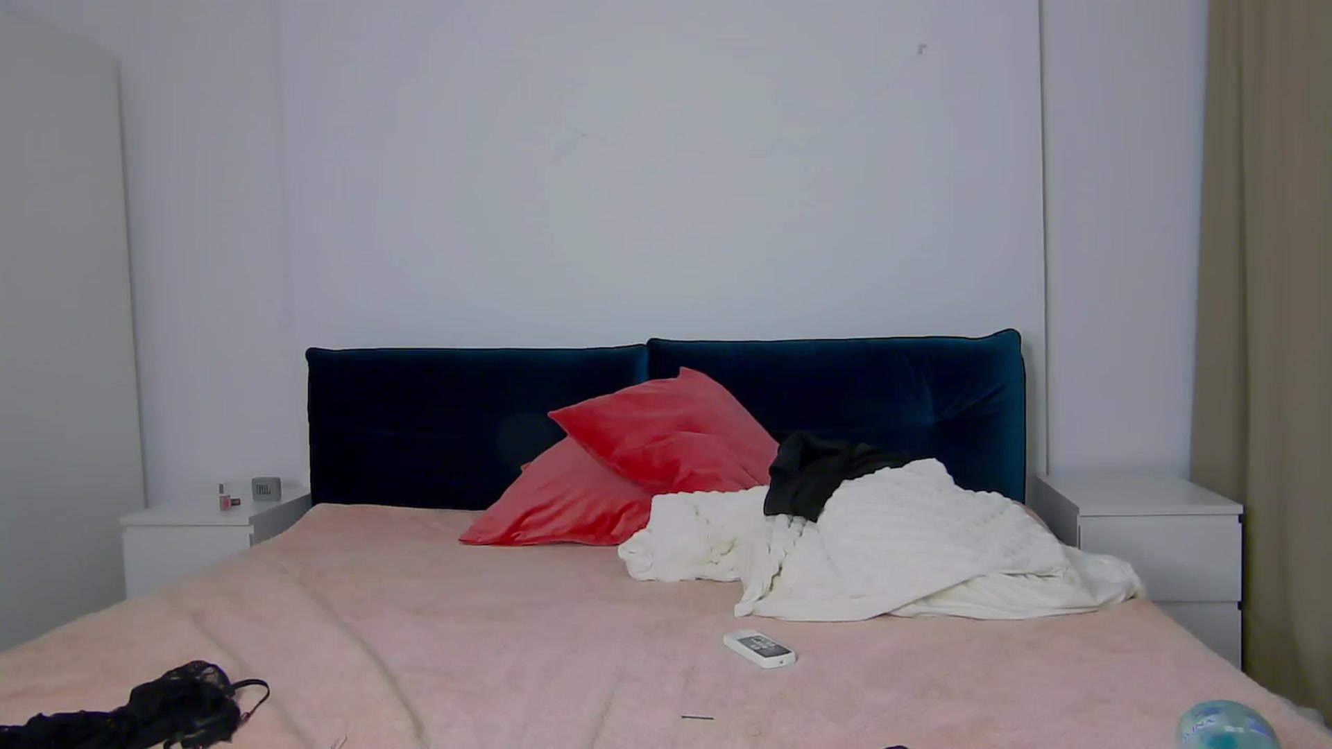 Gallery image thumbnail from NaiaaBee's myfreecams stream on, 02/24/2025, 16:46 image 14 of 20