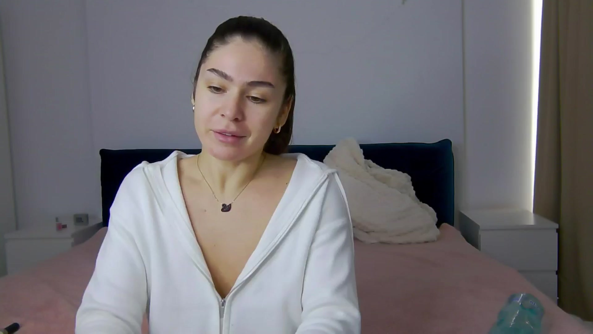 Gallery image thumbnail from NaiaaBee's myfreecams stream on, 02/25/2025, 11:28 image 20 of 20