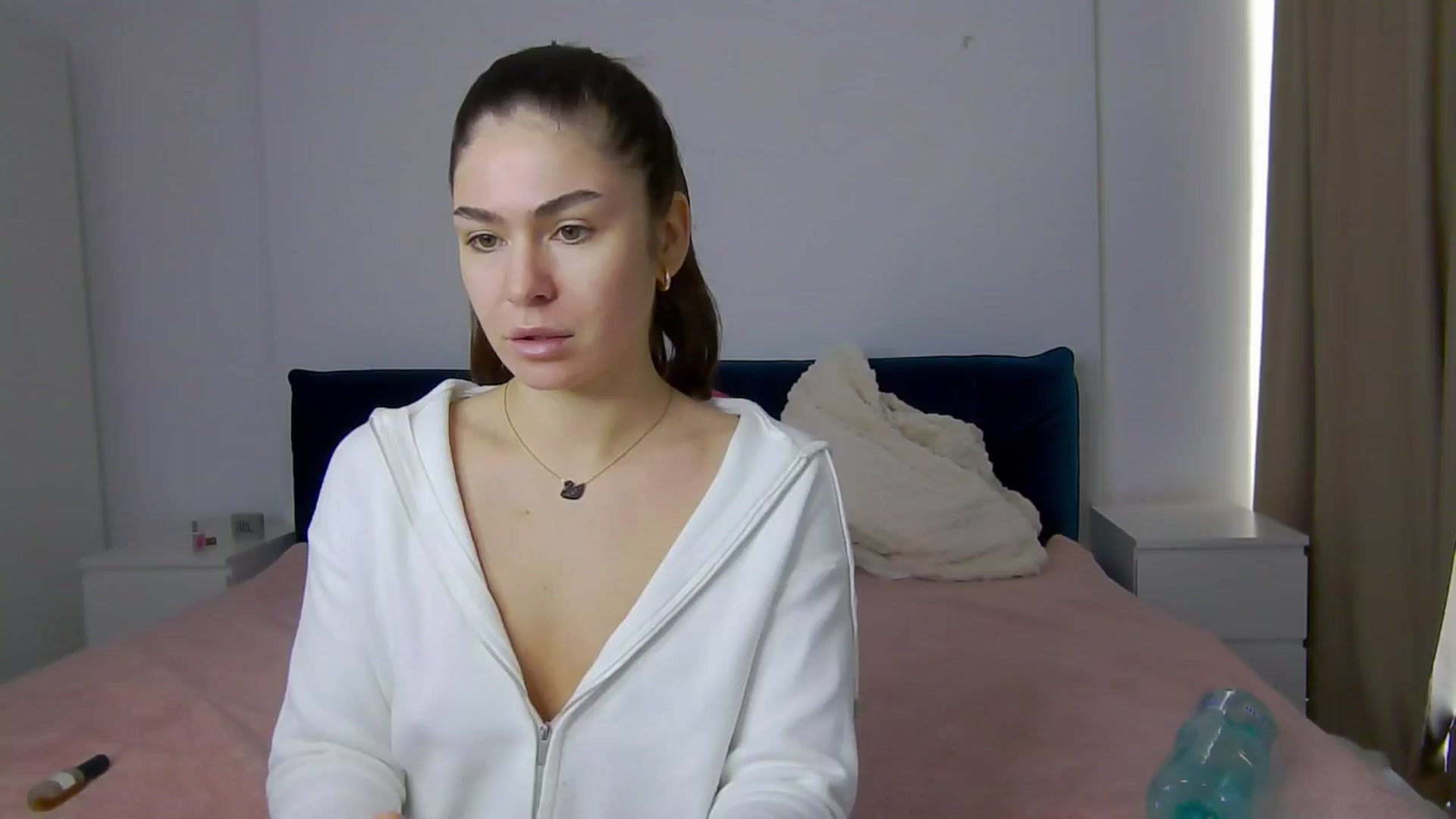 Gallery image thumbnail from NaiaaBee's myfreecams stream on, 02/25/2025, 11:28 image 8 of 20