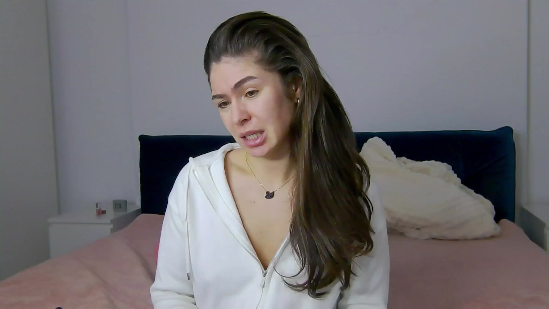 Gallery image thumbnail from NaiaaBee's myfreecams stream on, 02/25/2025, 14:31 image 8 of 20