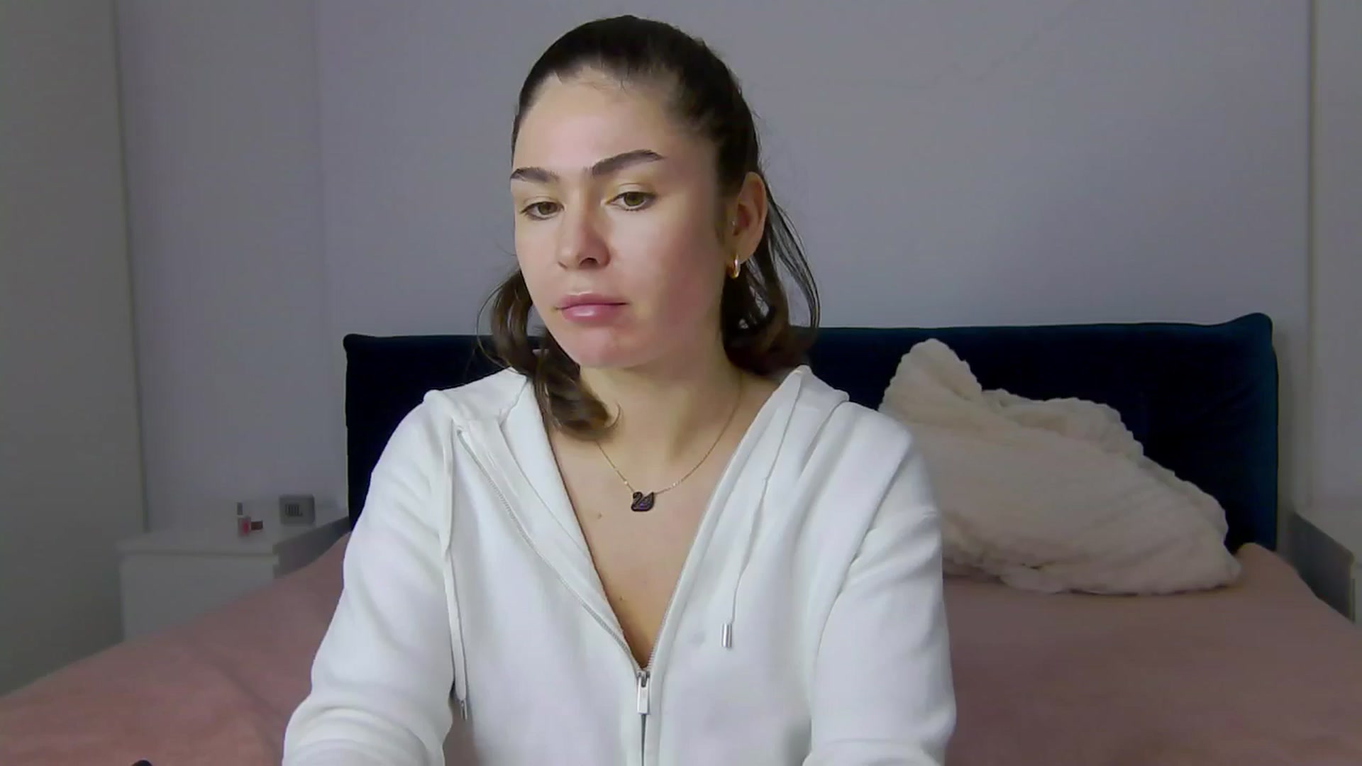 Gallery image thumbnail from NaiaaBee's myfreecams stream on, 02/25/2025, 14:31 image 2 of 20
