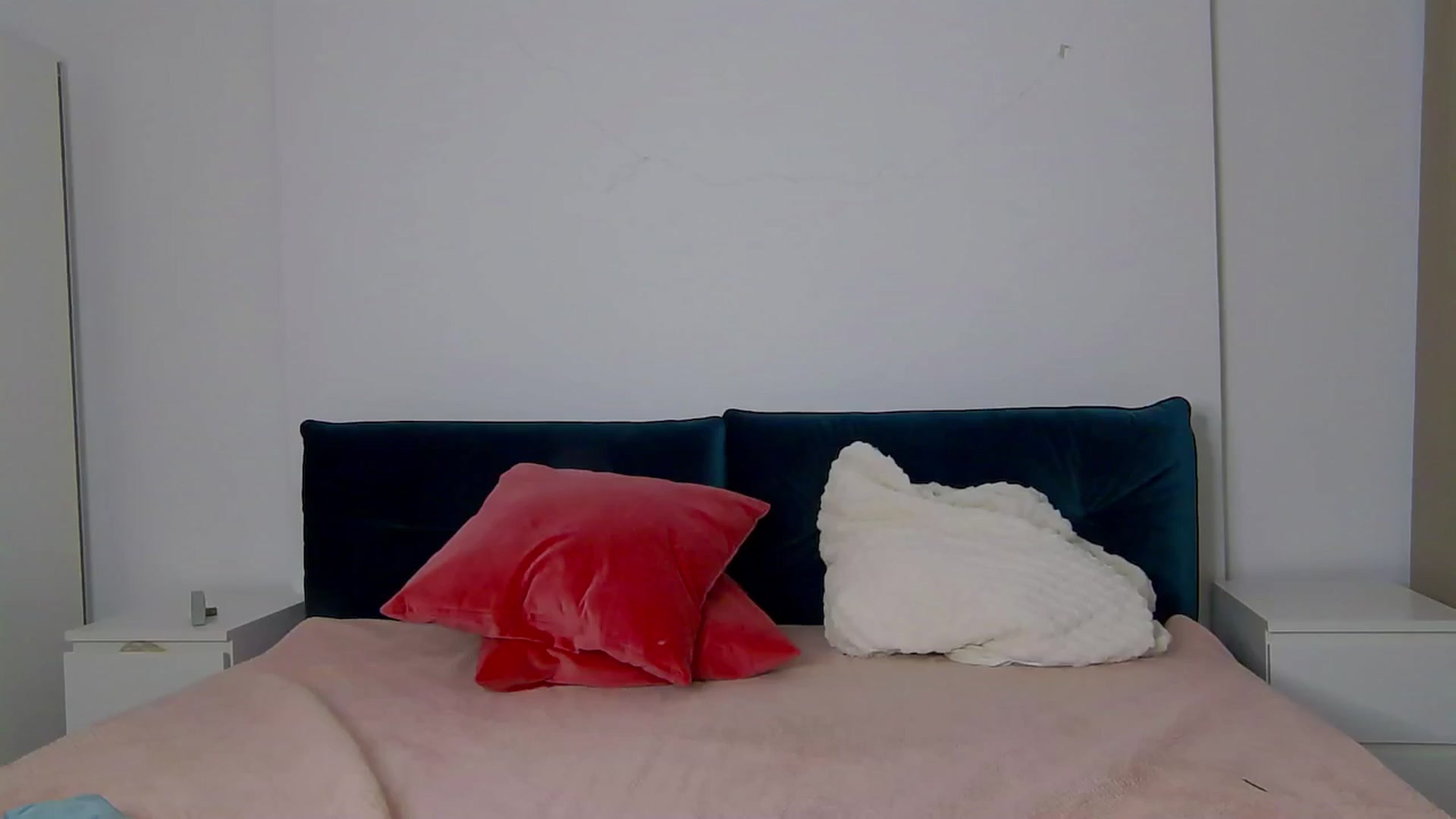 Gallery image thumbnail from NaiaaBee's myfreecams stream on, 02/27/2025, 15:57 image 2 of 20
