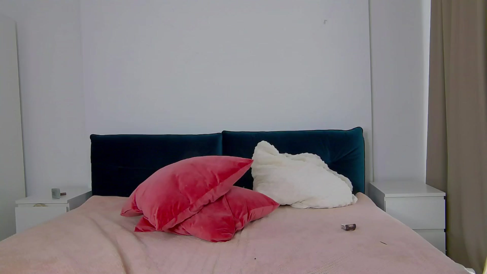 Gallery image thumbnail from NaiaaBee's myfreecams stream on, 02/28/2025, 12:04 image 16 of 20