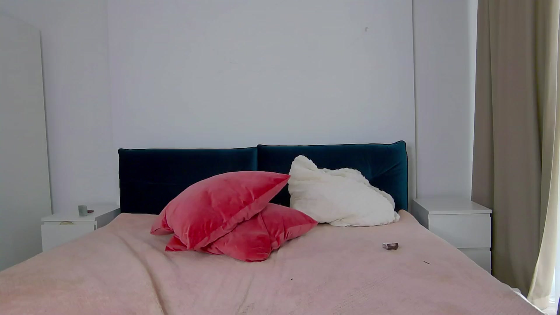 Gallery image thumbnail from NaiaaBee's myfreecams stream on, 02/28/2025, 12:04 image 19 of 20