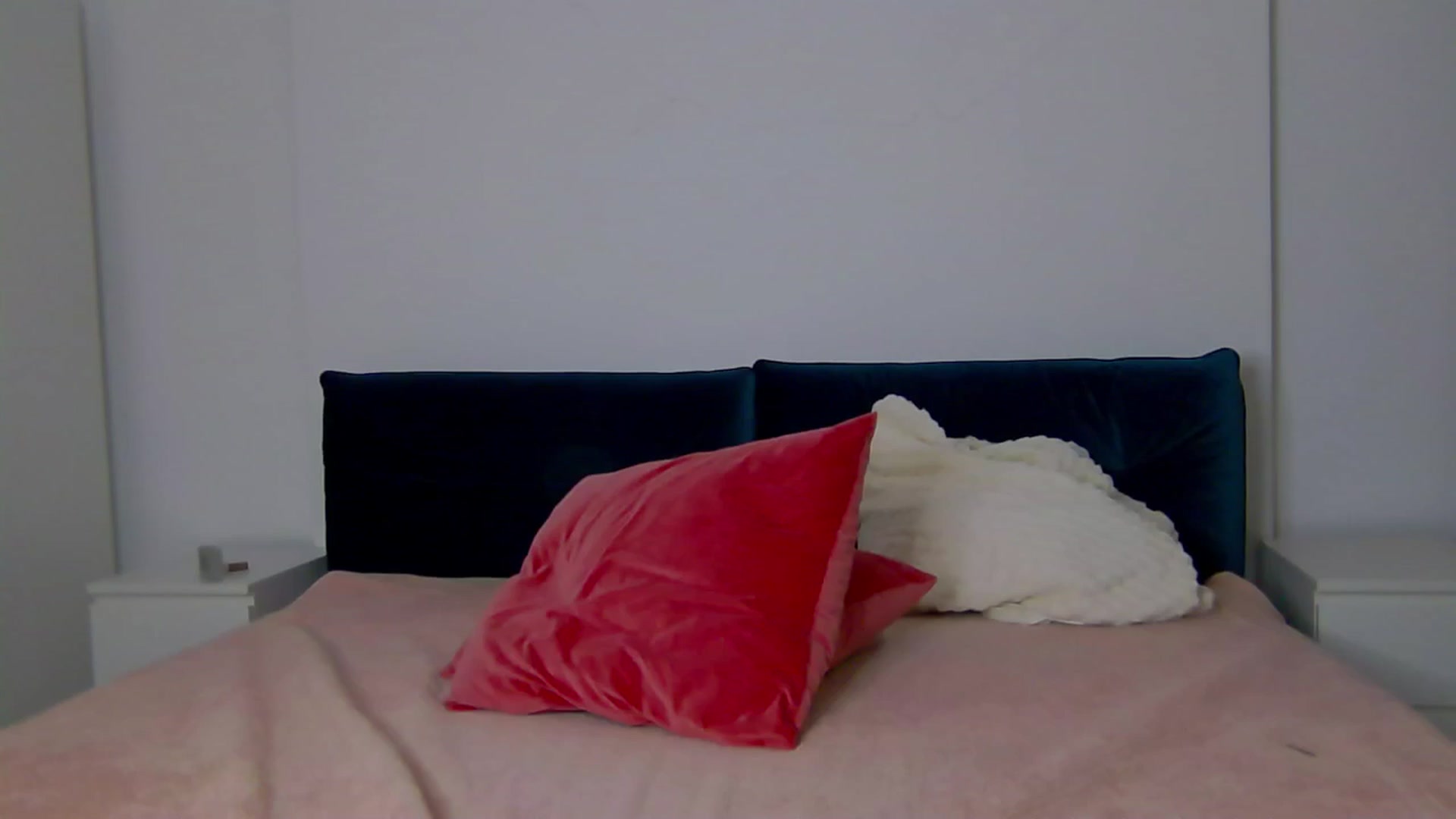 Gallery image thumbnail from NaiaaBee's myfreecams stream on, 02/28/2025, 17:16 image 14 of 20