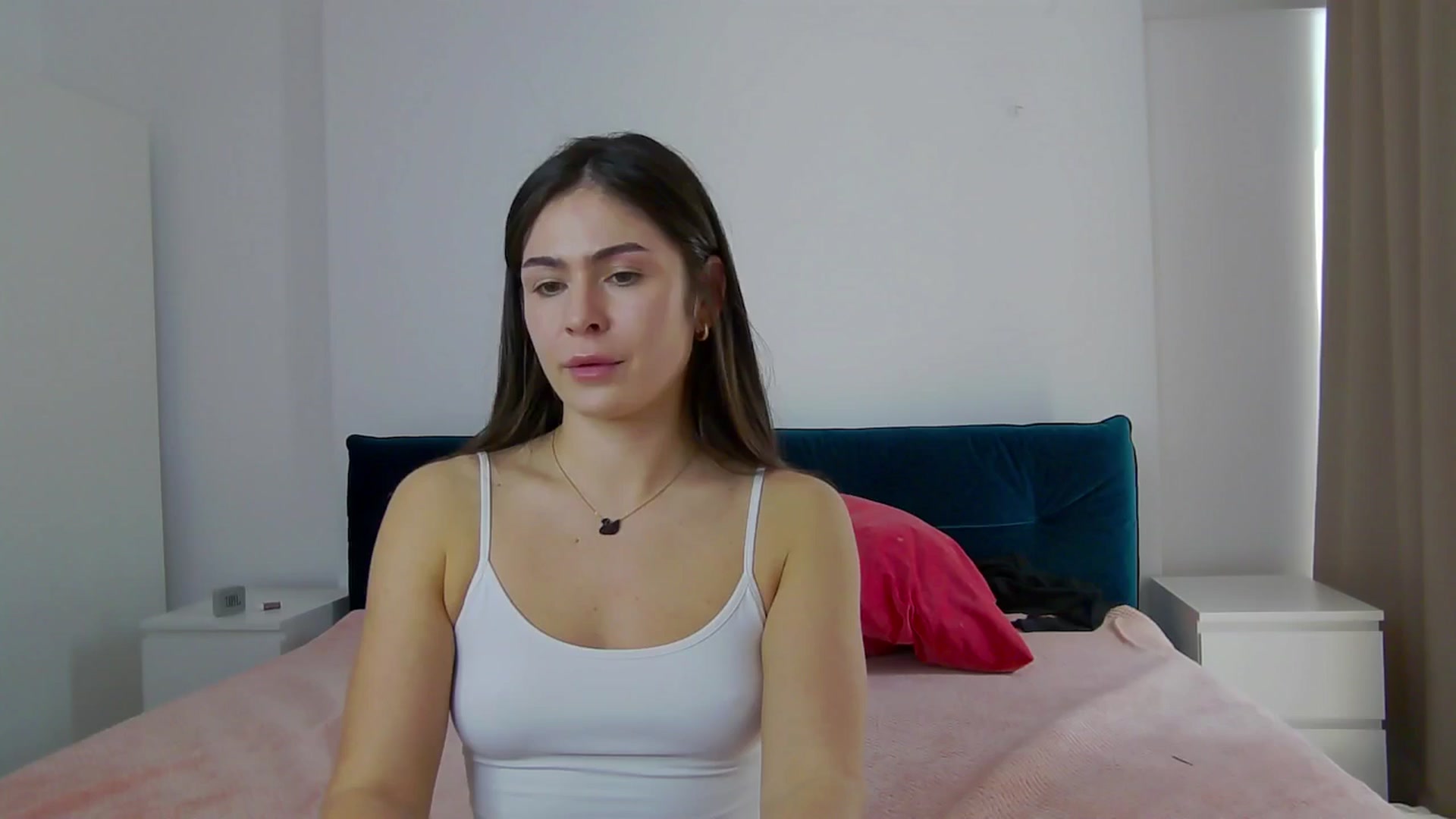 Gallery image thumbnail from NaiaaBee's myfreecams stream on, 03/04/2025, 13:39 image 12 of 20
