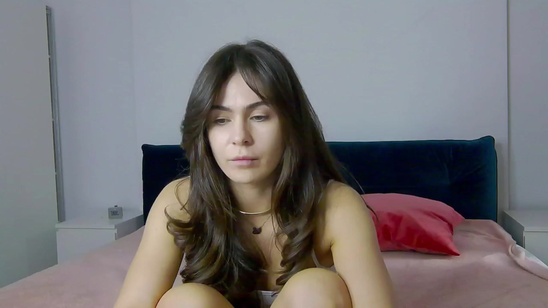 Gallery image thumbnail from NaiaaBee's myfreecams stream on, 03/12/2025, 16:37 image 2 of 20