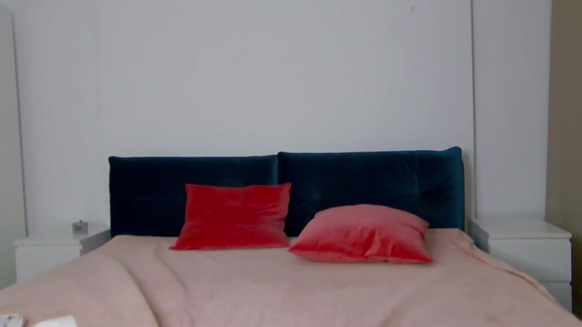Gallery image thumbnail from NaiaaBee's myfreecams stream on, 03/13/2025, 18:04 image 19 of 20
