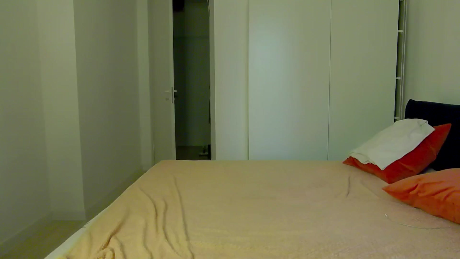 Gallery image thumbnail from NaiaaBee's myfreecams stream on, 03/20/2025, 16:31 image 16 of 20