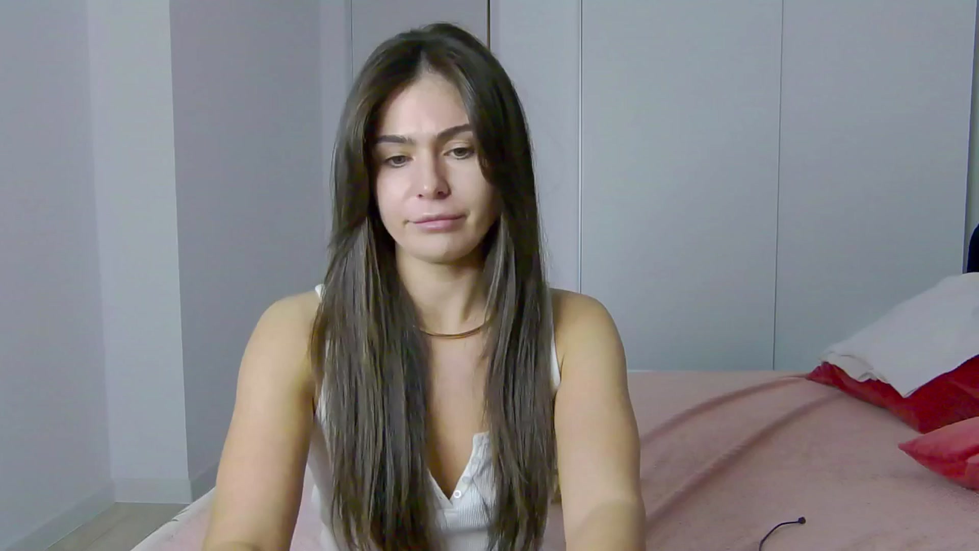 Gallery image thumbnail from NaiaaBee's myfreecams stream on, 03/22/2025, 20:03 image 16 of 20