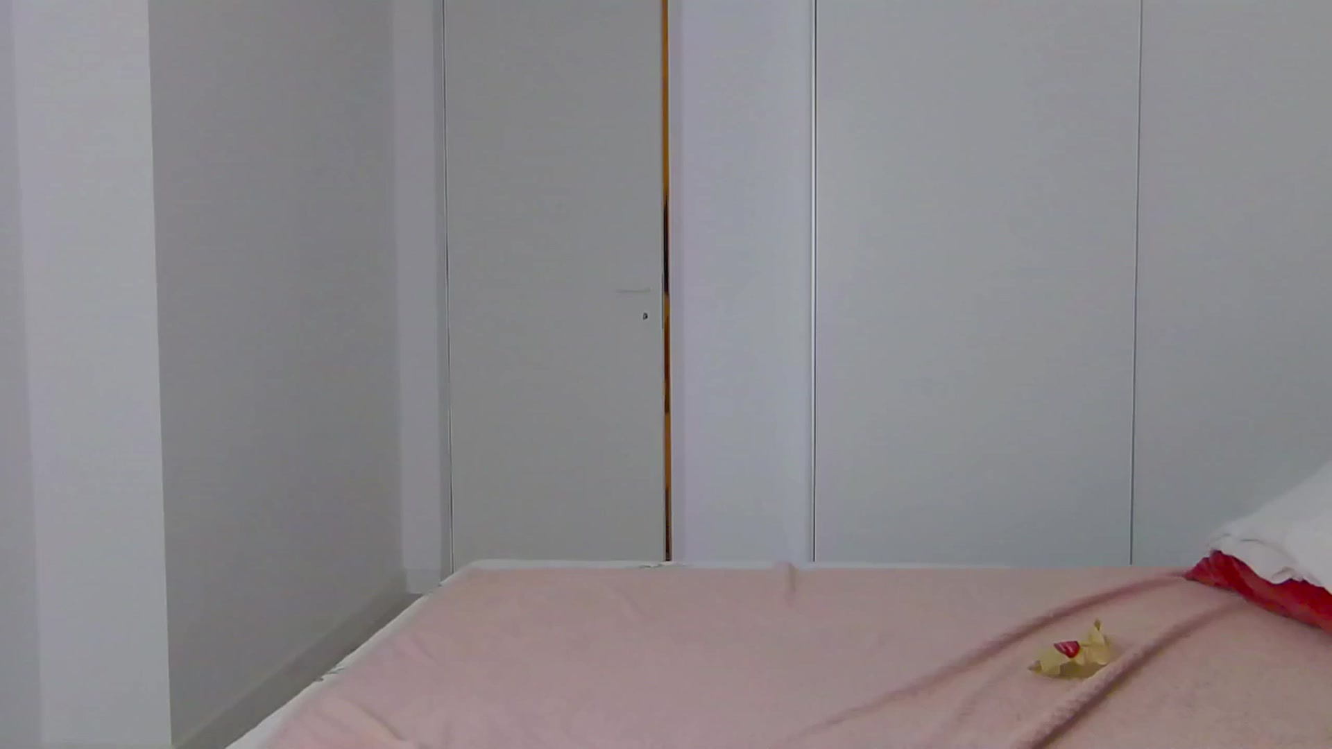 Gallery image thumbnail from NaiaaBee's myfreecams stream on, 03/22/2025, 20:03 image 20 of 20