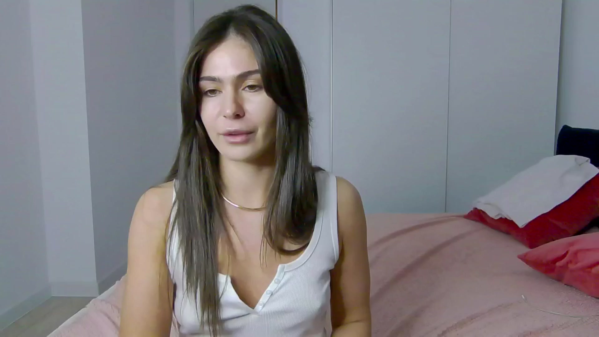 Gallery image thumbnail from NaiaaBee's myfreecams stream on, 03/22/2025, 20:03 image 10 of 20