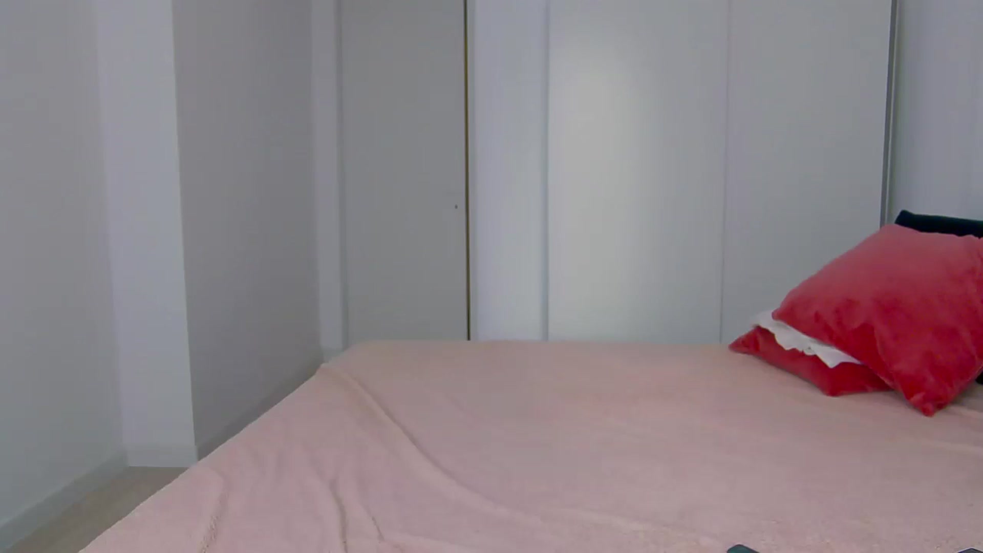 Gallery image thumbnail from NaiaaBee's myfreecams stream on, 03/24/2025, 16:12 image 11 of 20