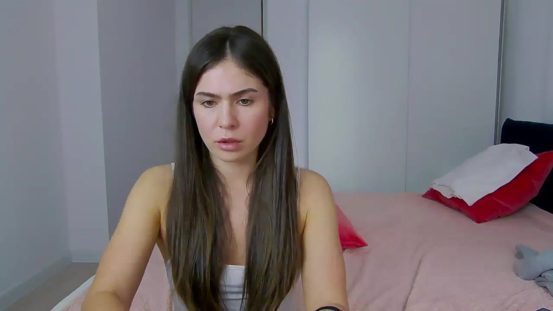 Gallery image thumbnail from NaiaaBee's myfreecams stream on, 03/24/2025, 16:12 image 5 of 20
