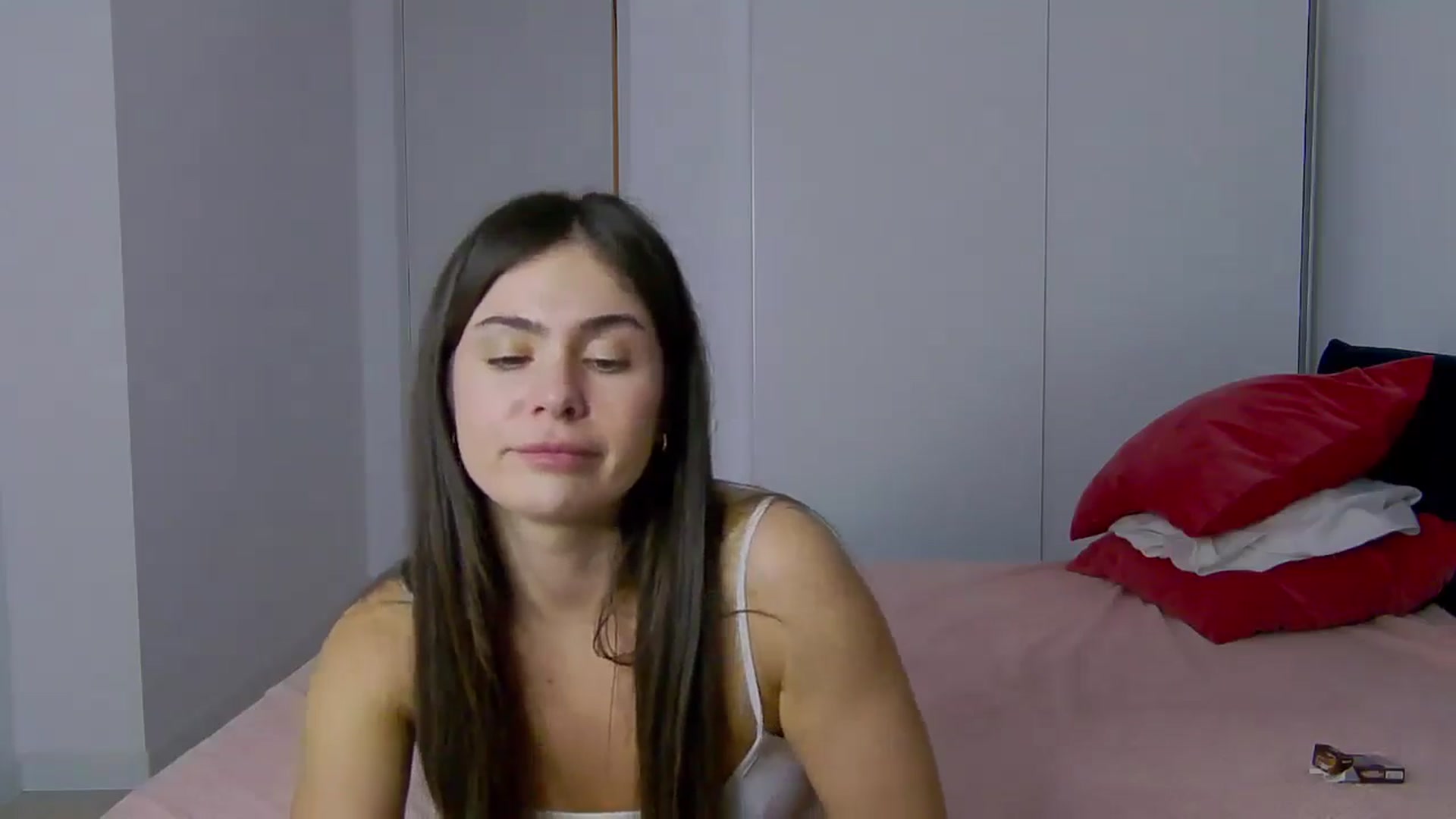Gallery image thumbnail from NaiaaBee's myfreecams stream on, 03/24/2025, 18:05 image 2 of 20