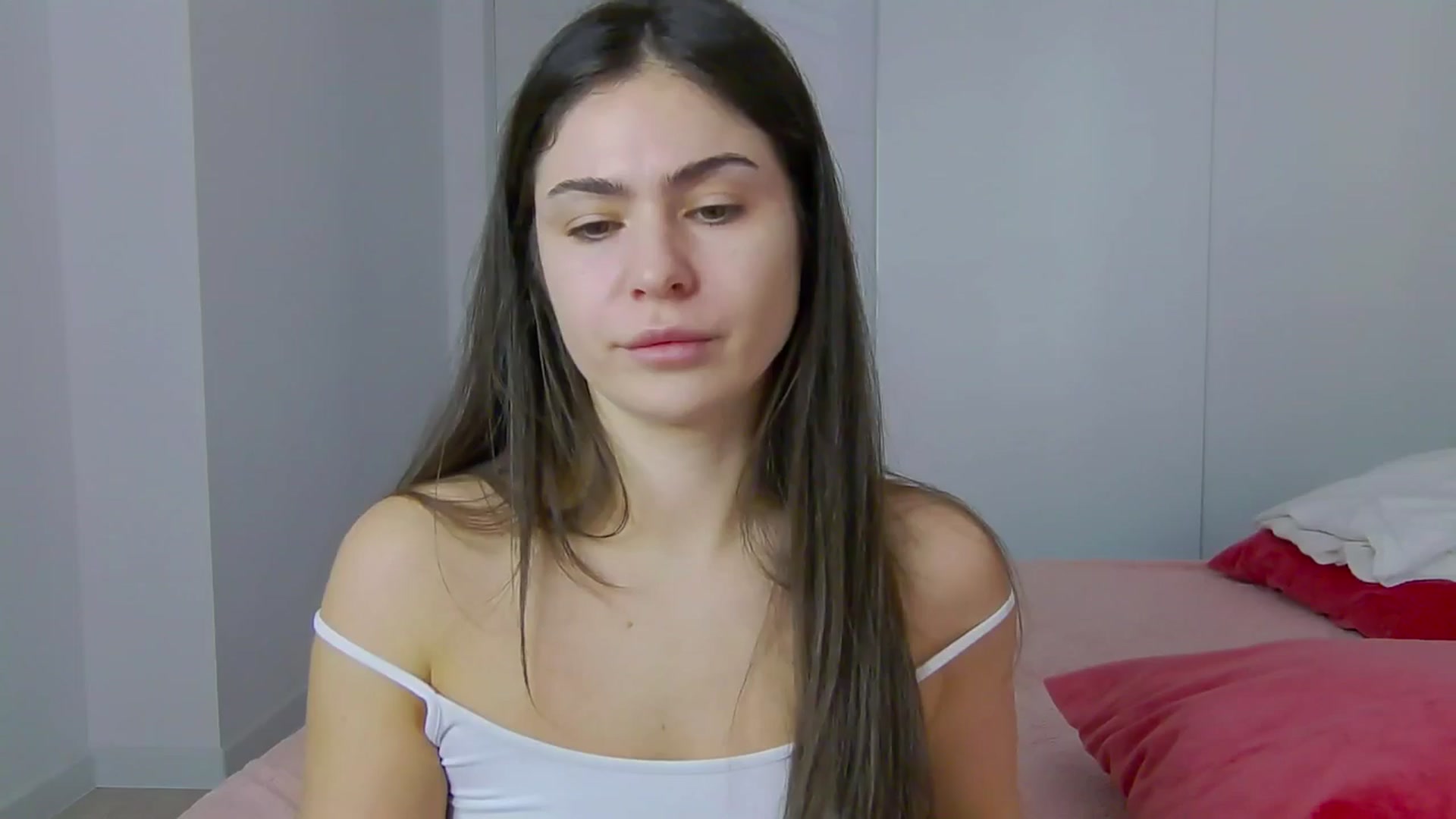 Gallery image thumbnail from NaiaaBee's myfreecams stream on, 03/26/2025, 06:45 image 16 of 20