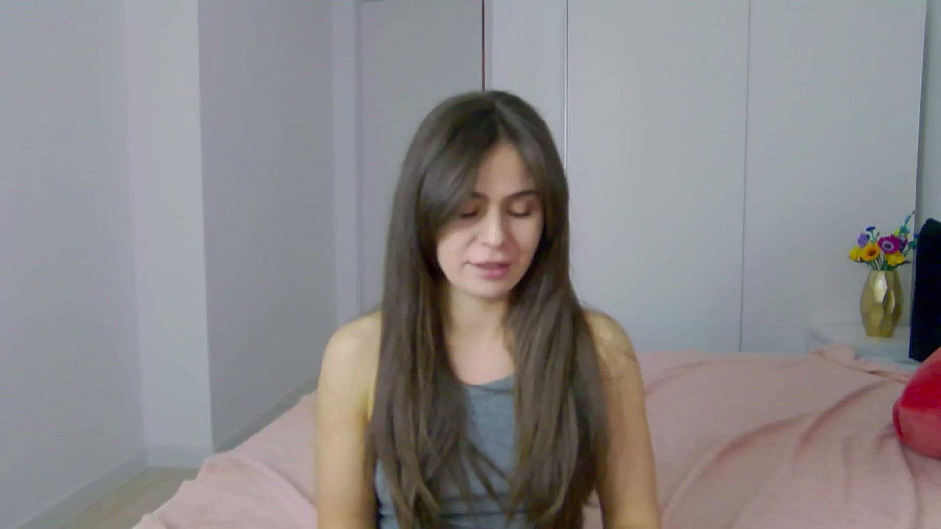 Gallery image thumbnail from NaiaaBee's myfreecams stream on, 04/01/2025, 13:33 image 19 of 20