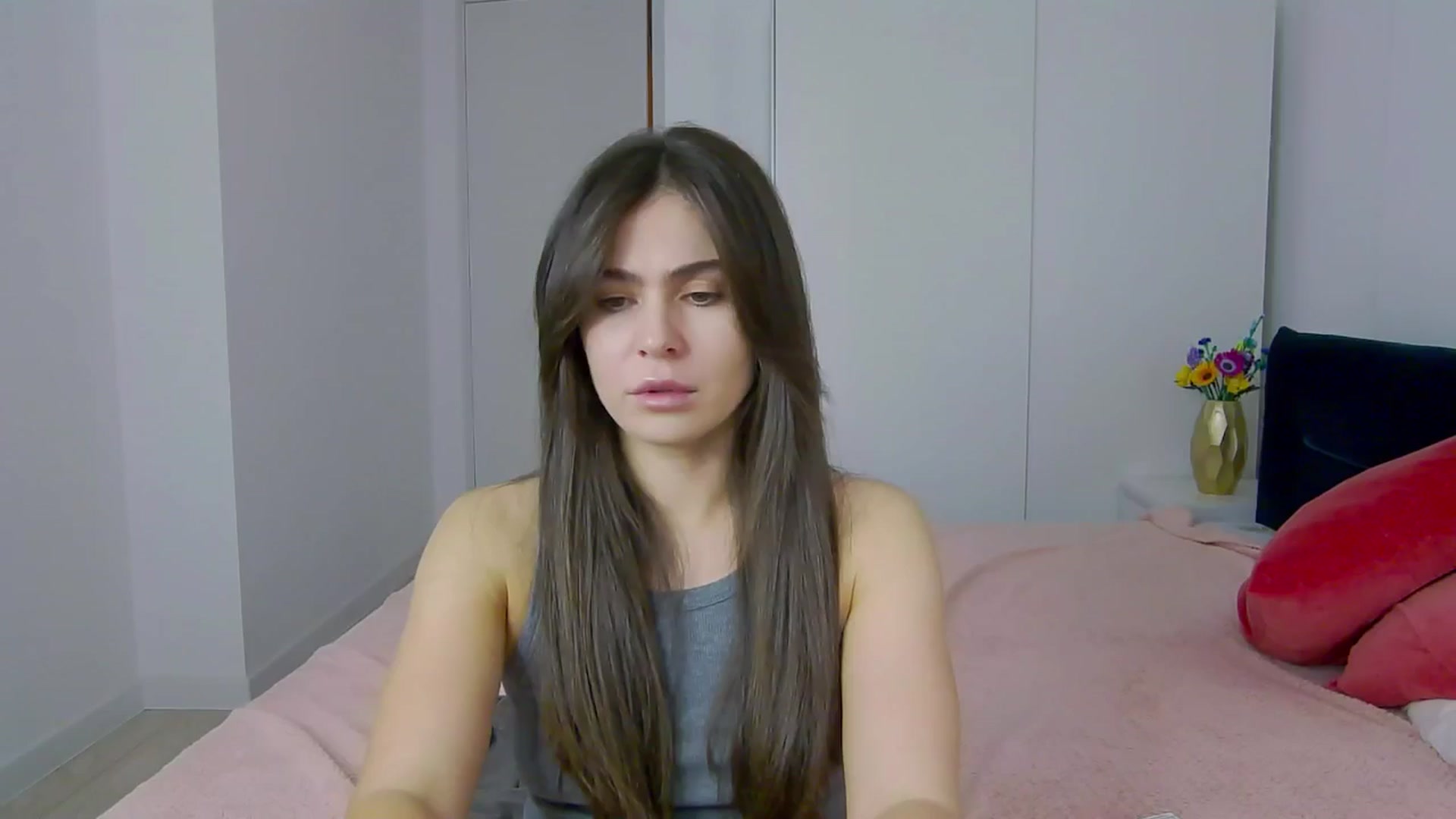 Gallery image thumbnail from NaiaaBee's myfreecams stream on, 04/01/2025, 13:33 image 2 of 20