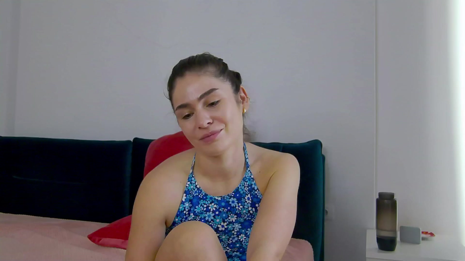 Gallery image thumbnail from NaiaaBee's myfreecams stream on, 04/22/2025, 11:56 image 13 of 20