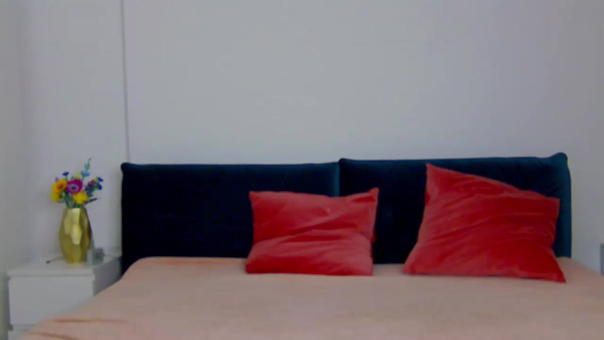 Gallery image thumbnail from NaiaaBee's myfreecams stream on, 04/27/2025, 19:43 image 6 of 20