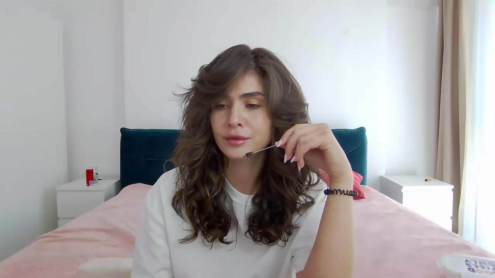 Gallery image thumbnail from NaiaaBee's myfreecams stream on, 04/29/2025, 14:42 image 4 of 20